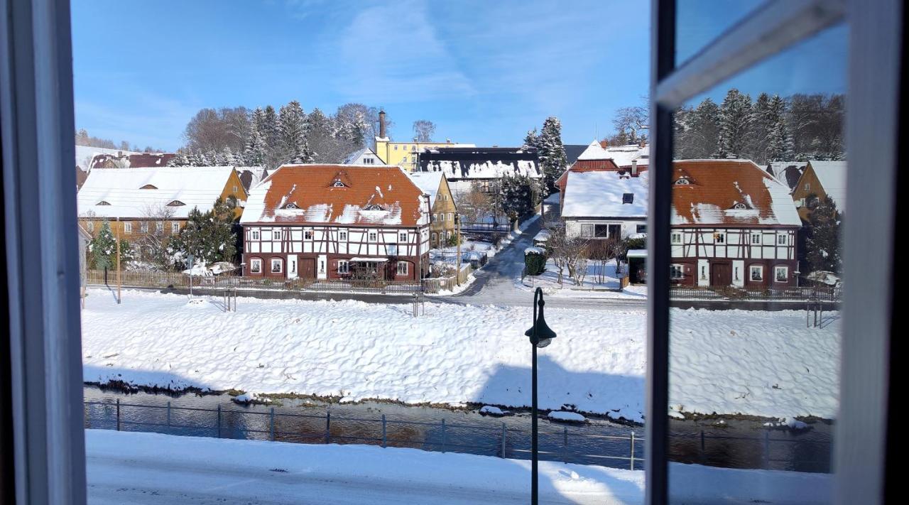 Komfort-Ferienwohnung "Zur Schmiedebruecke" Großschönau Esterno foto