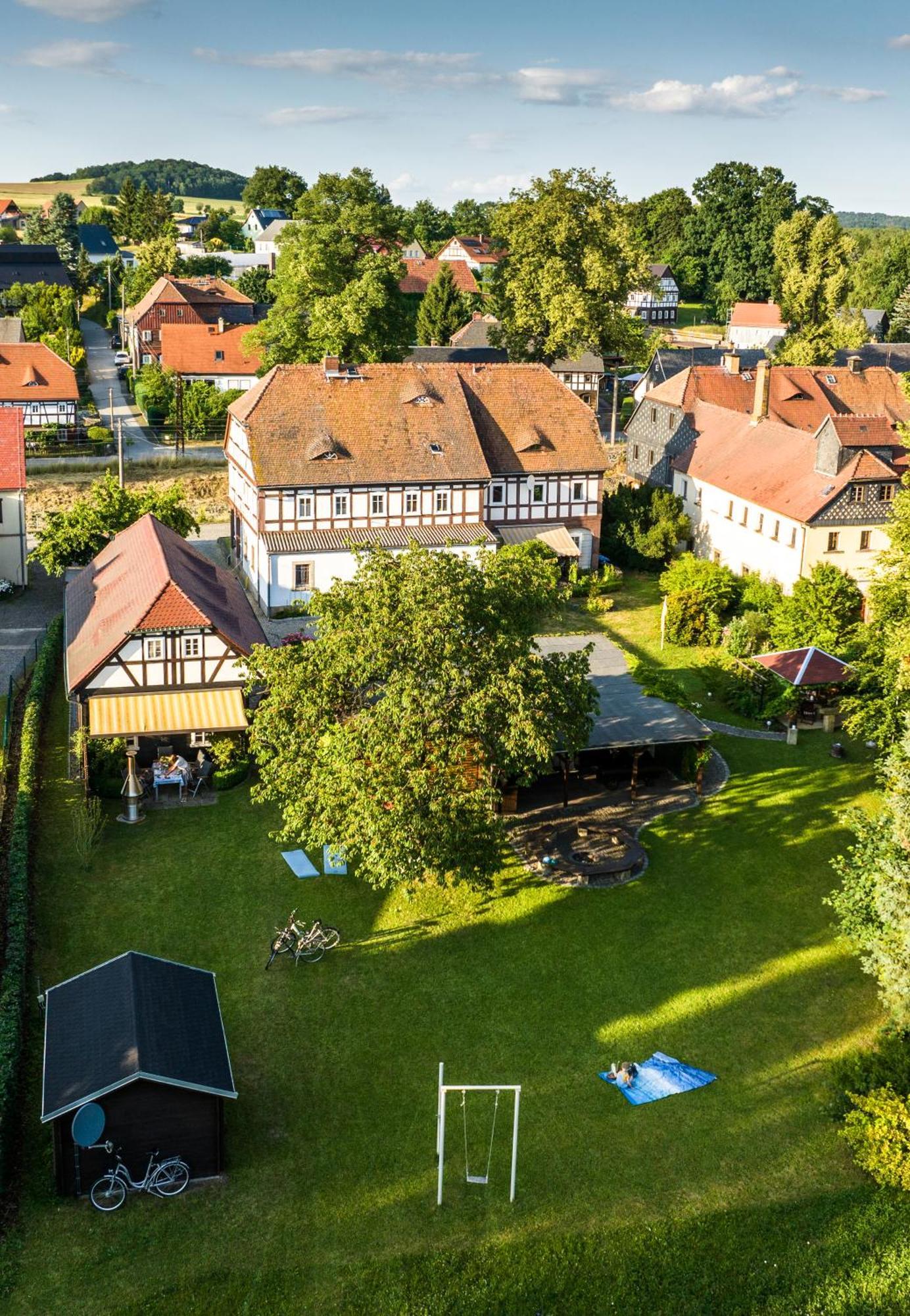 Komfort-Ferienwohnung "Zur Schmiedebruecke" Großschönau Esterno foto